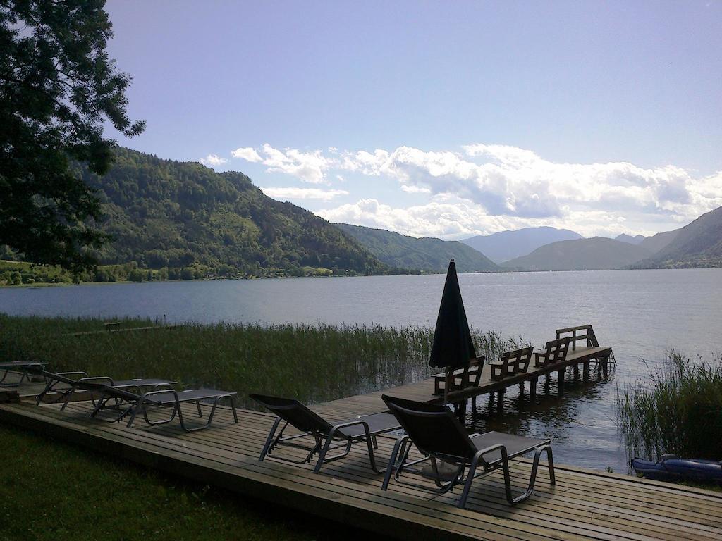 Seehaus Karantanien Am Ossiacher See Extérieur photo